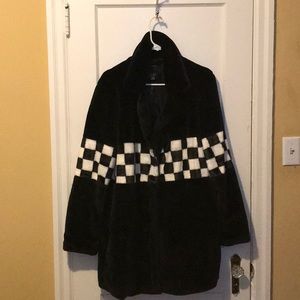 Forever 21 Faux Fur Women’s Coat size L